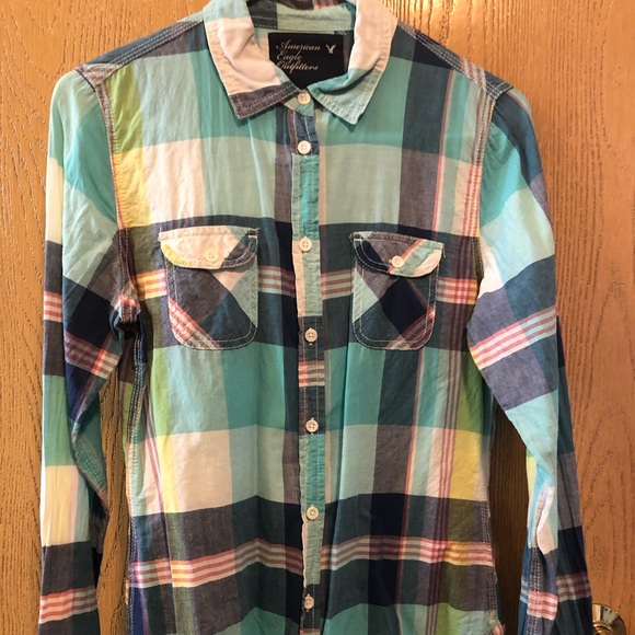 American Eagle Outfitters Tops - Don’t wear it.